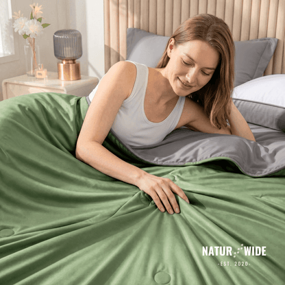 Ice Silk Cooling Summer Blanket – Twin & Queen Sizes